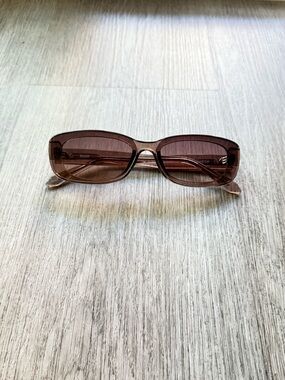 quay australia vibe check clear yellow small yk2 90's retro sunglasses eyewear